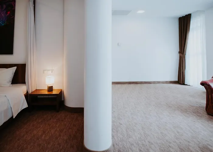 Hotel Select