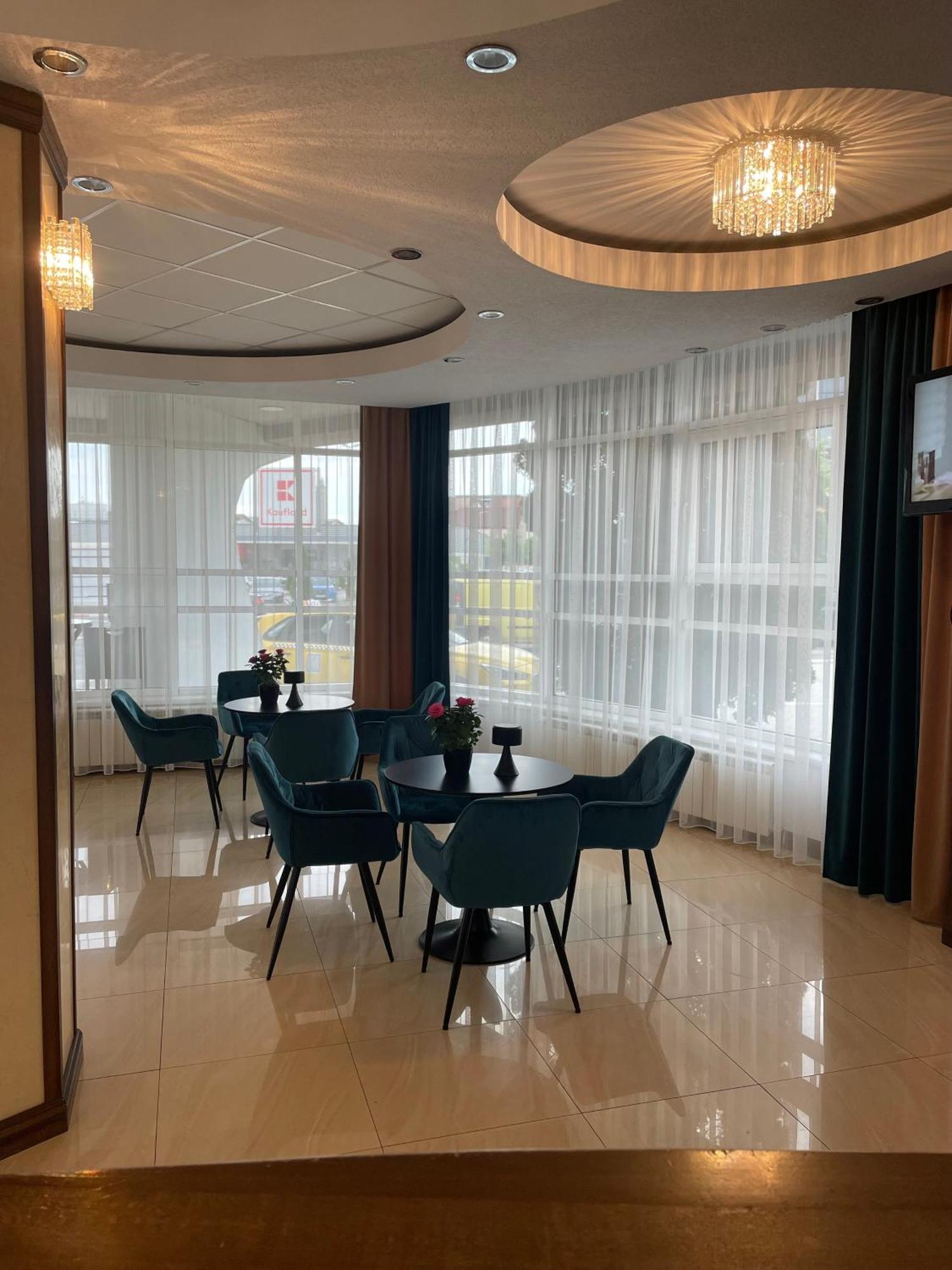 Hotel Select 3*